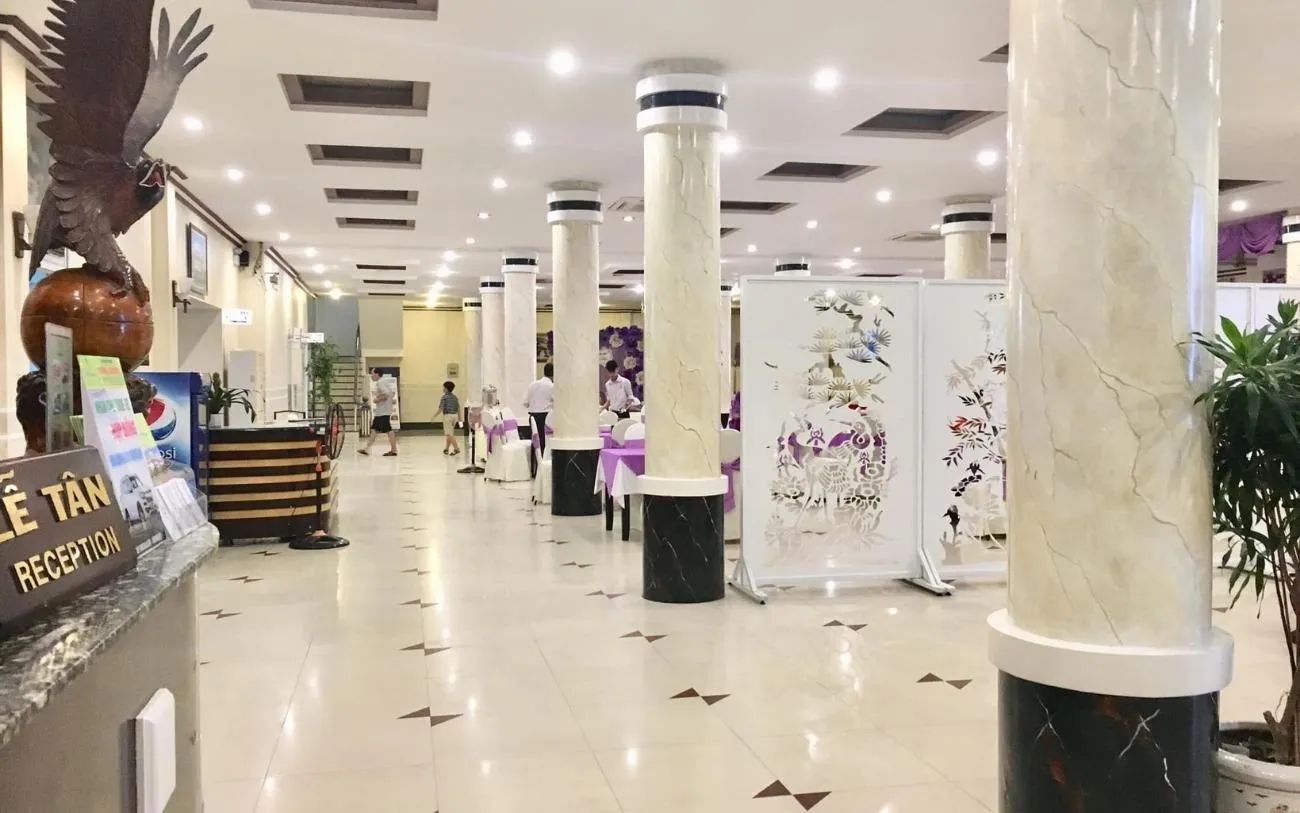 Hùng Vương Hotel Phú Yên rực rỡ giữa trời xanh