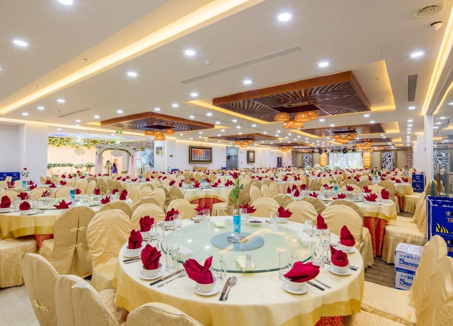 Isena Nha Trang Hotel hài hòa lối kiến trúc, nội thất sang trọng