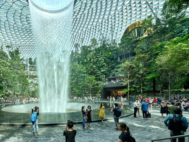 Jewel Changi kiệt tác kiến trúc hài hòa với thiên nhiên tại Singapore