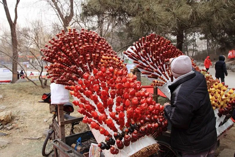 Kẹo hồ lô, món ăn quen thuộc trong phim kiếm hiệp Trung Quốc