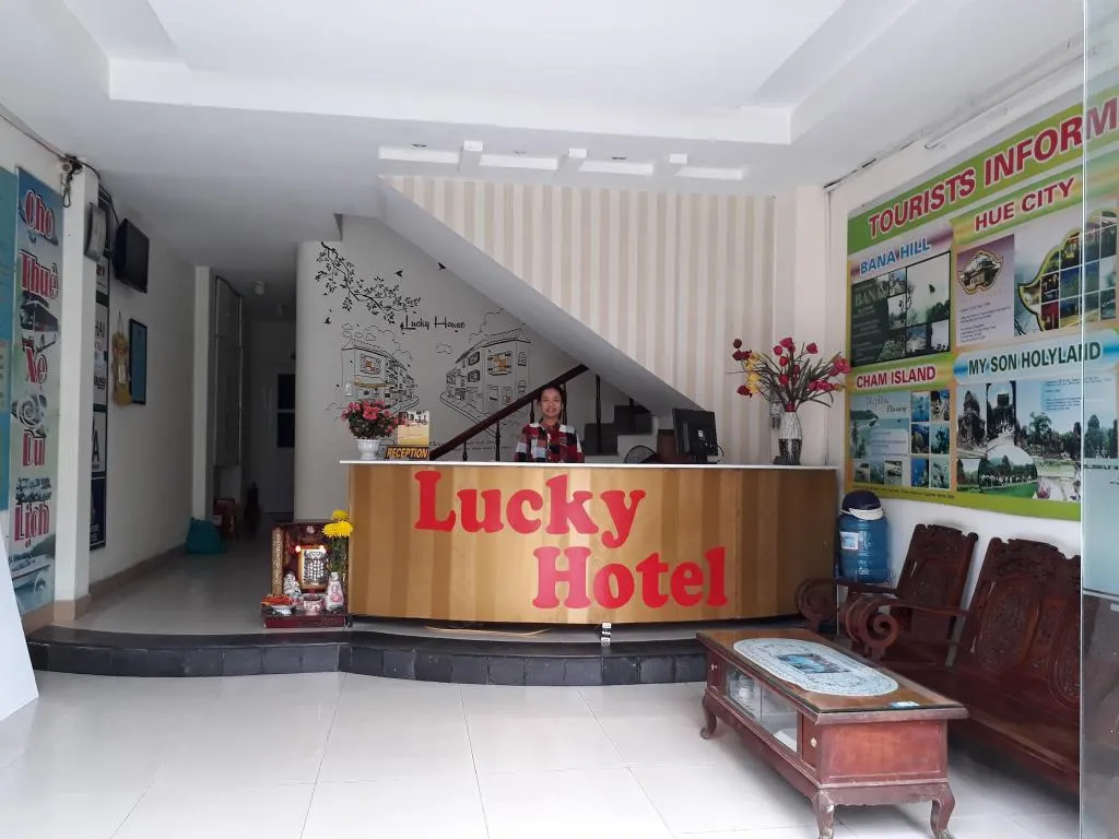 Khách sạn Lucky House – Khách sạn 2 sao đơn giản, tinh tế, phù hợp cho 1 chuyến đi tiết kiệm