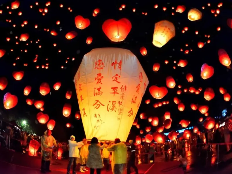 Khám phá 7 lễ hội Trung Quốc độc đáo bạn không thể bỏ qua