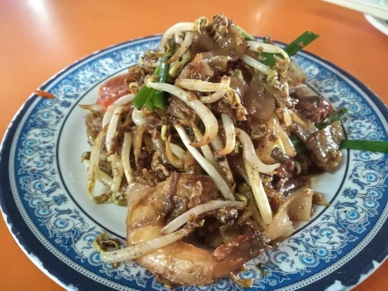 Khám phá ẩm thực Mã Lai qua món Char Kway Teow trứ danh