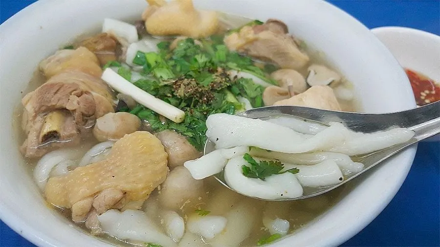 Khám phá bánh canh bột xắt Bến Tre đã ăn là chỉ có ghiền