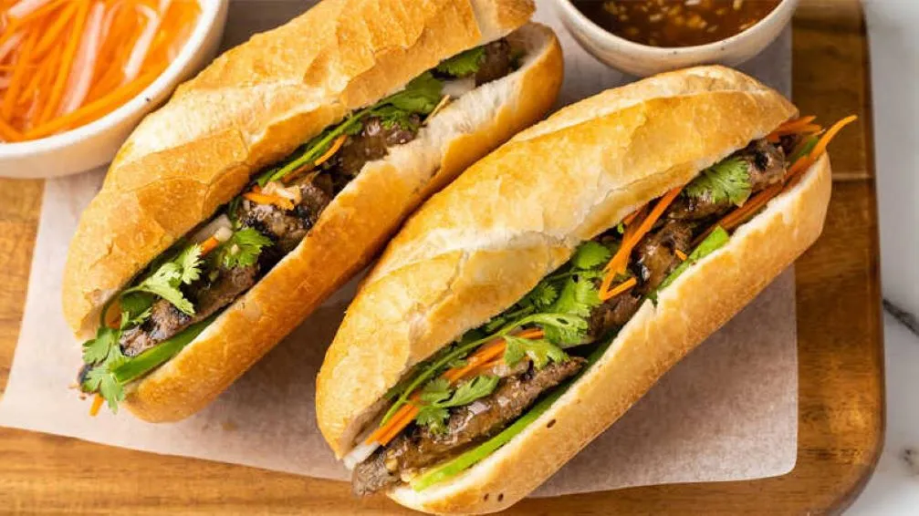 Khám phá bánh mì bà Mai nổi tiếng nhất tại Kon Tum