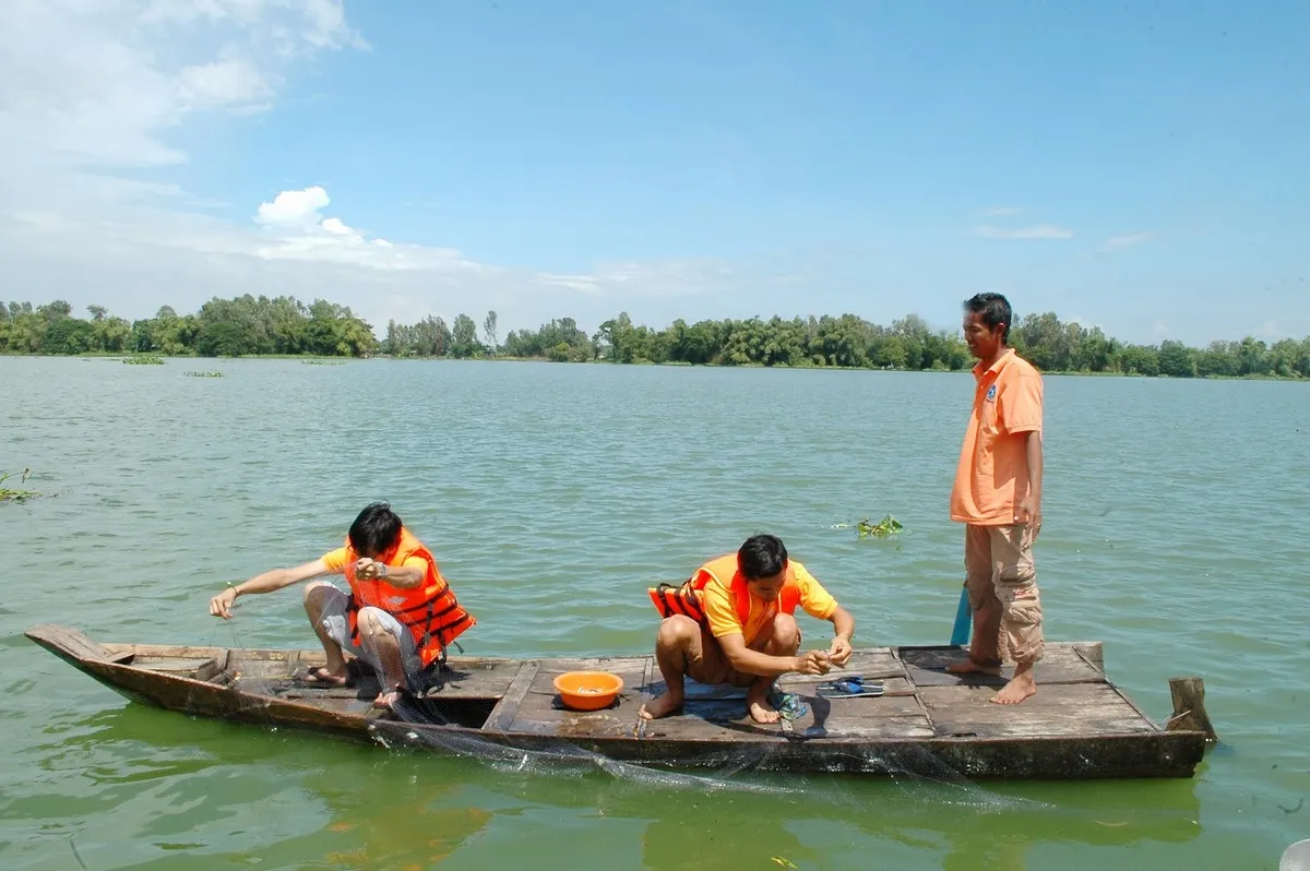 Khám phá Búng Bình Thiên, hồ Nước Trời lớn nhất Tây Nam Bộ