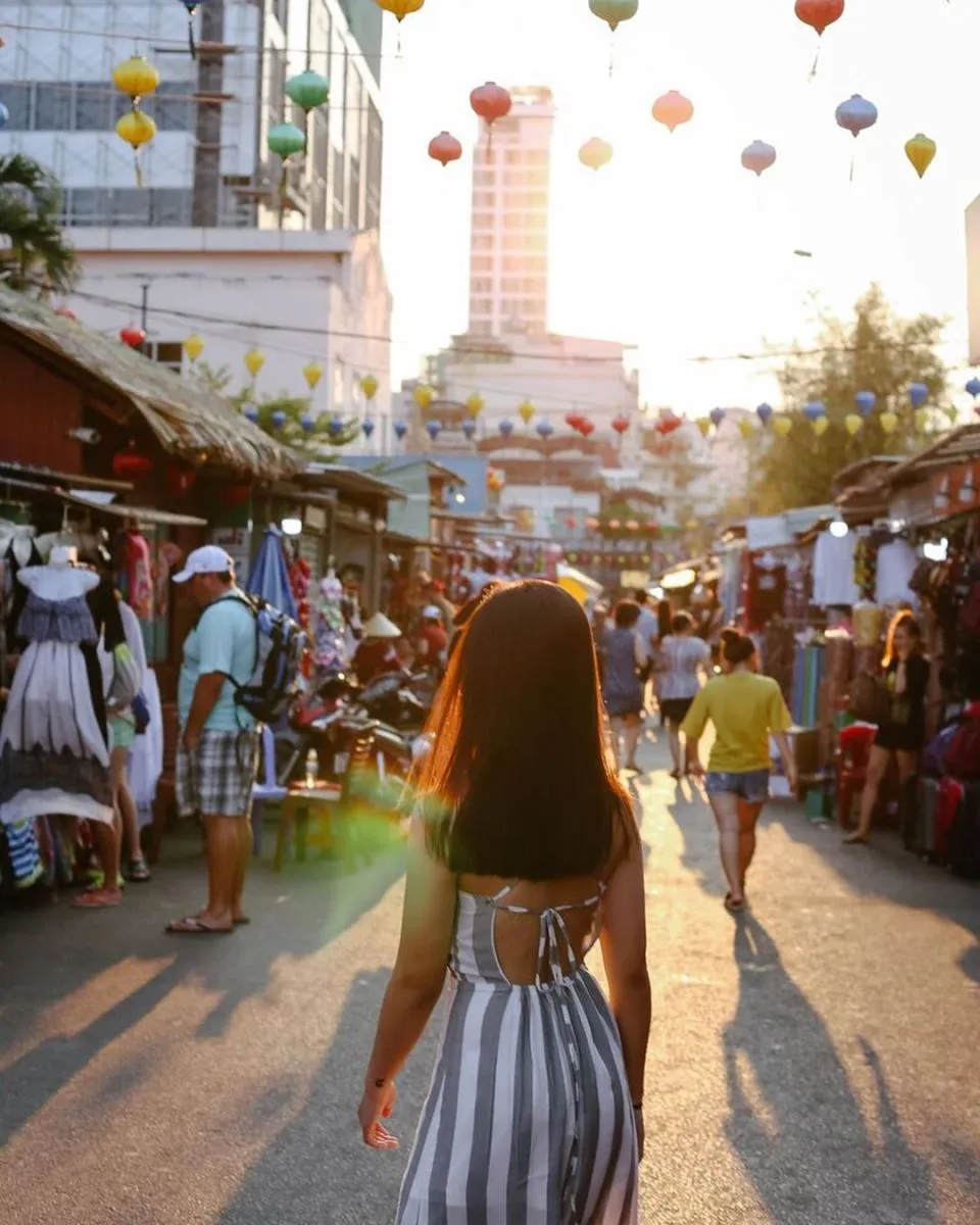 Khám phá chợ đêm Nha Trang – Nơi bán tất tần tật mọi thứ có ở thành phố biển