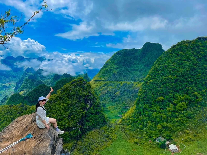 Khám phá Hà Giang tràn ngập nụ cười cùng cô nàng Thanh Nga