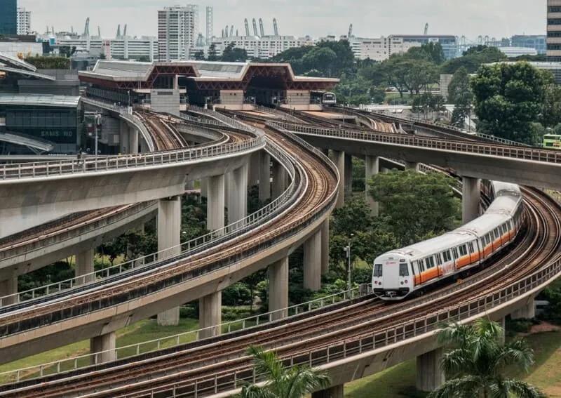 Khám phá hệ thống MRT cực hiện đại tại Singapore