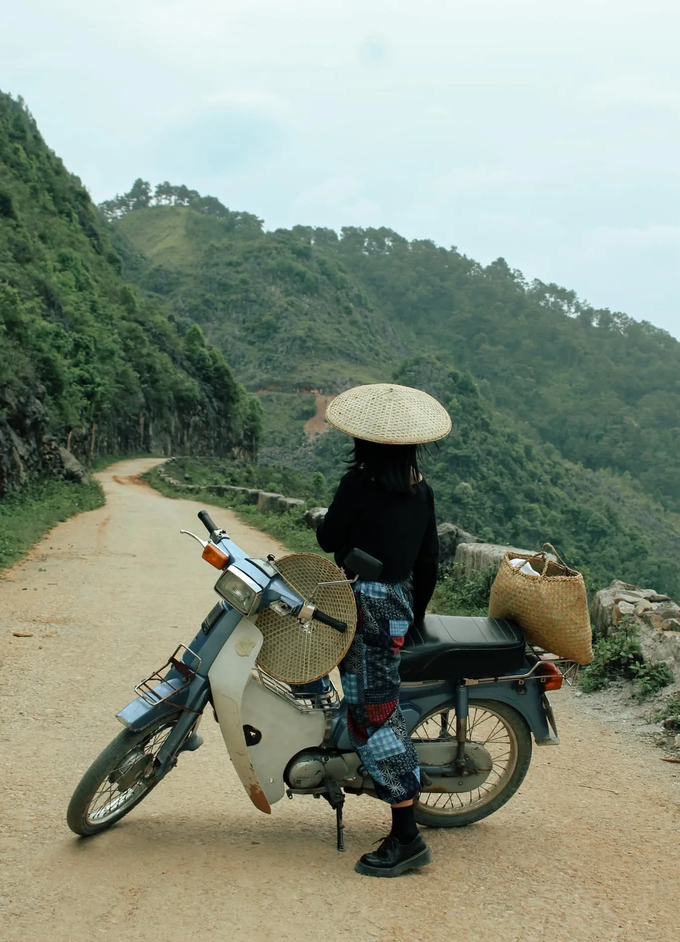 Khám phá Làng cổ Thiên Hương trăm năm tuổi trên cao nguyên đá Đồng Văn