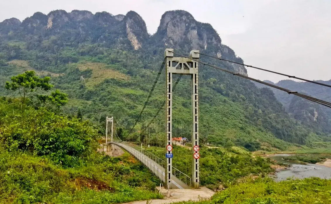 Khám phá làng Mô Quảng Bình sâu hút giữa rừng đại ngàn