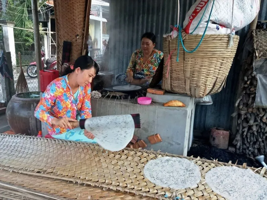 Khám phá làng nghề bánh tráng Mỹ Lồng, nét đẹp truyền thống tại xứ dừa