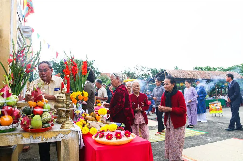 Khám phá Lễ hội Cầu bông Bình Phước với không khí tưng bừng, náo nhiệt