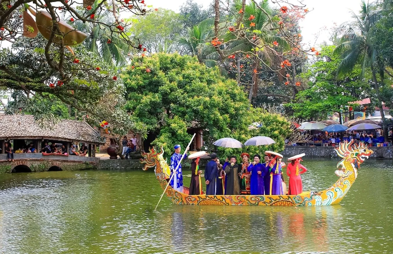 Khám phá lễ hội chùa Thầy – Nét đẹp văn hóa tín ngưỡng Việt Nam