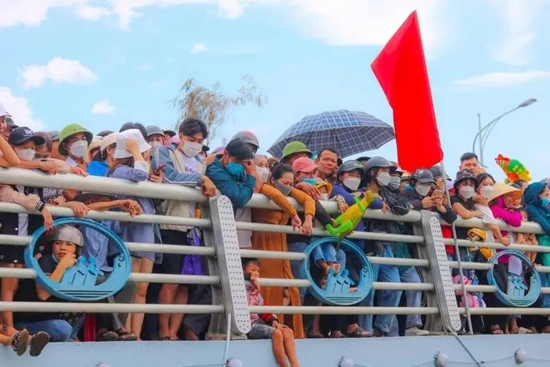 Khám phá lễ hội đua thuyền truyền thống trên đất võ Bình Định