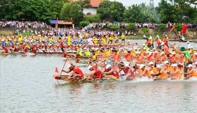 Khám phá lễ hội đua thuyền truyền thống trên đất võ Bình Định