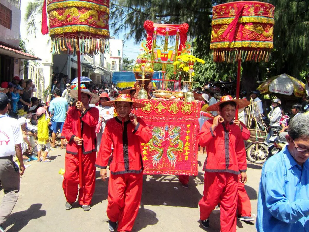 Khám phá Lễ hội nghinh ông Phan Thiết độc đáo