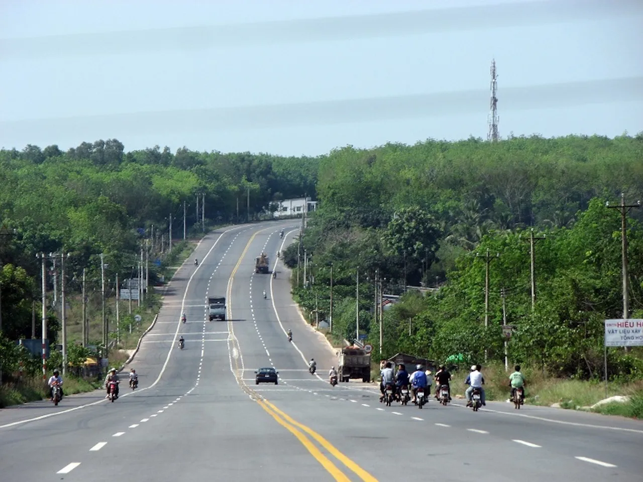 Khám phá lý do có nên đi Buôn Ma Thuột tự túc không cùng MIA.vn