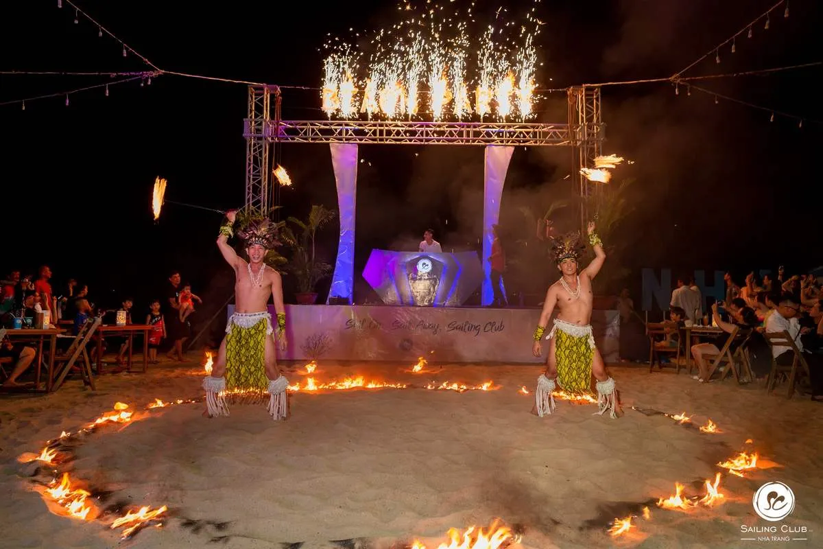 Khám phá một Nha Trang đầy màu sắc qua lăng kính vạn hoa tại Sailing Club Nha Trang