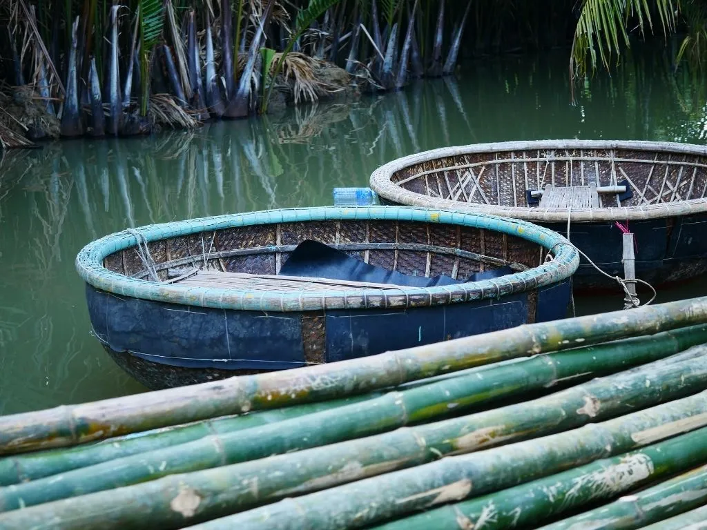 Khám phá nghề đan thúng chai Phú Mỹ – Làng nghề truyền thống từng bước vươn mình ra biển lớn