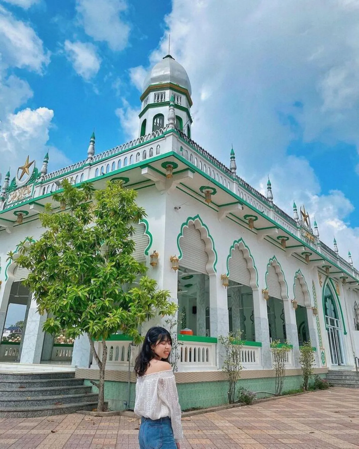 Khám phá Thánh Đường Hồi giáo JAMIUL AZHAR MOSQUE tuyệt đẹp ở An Giang