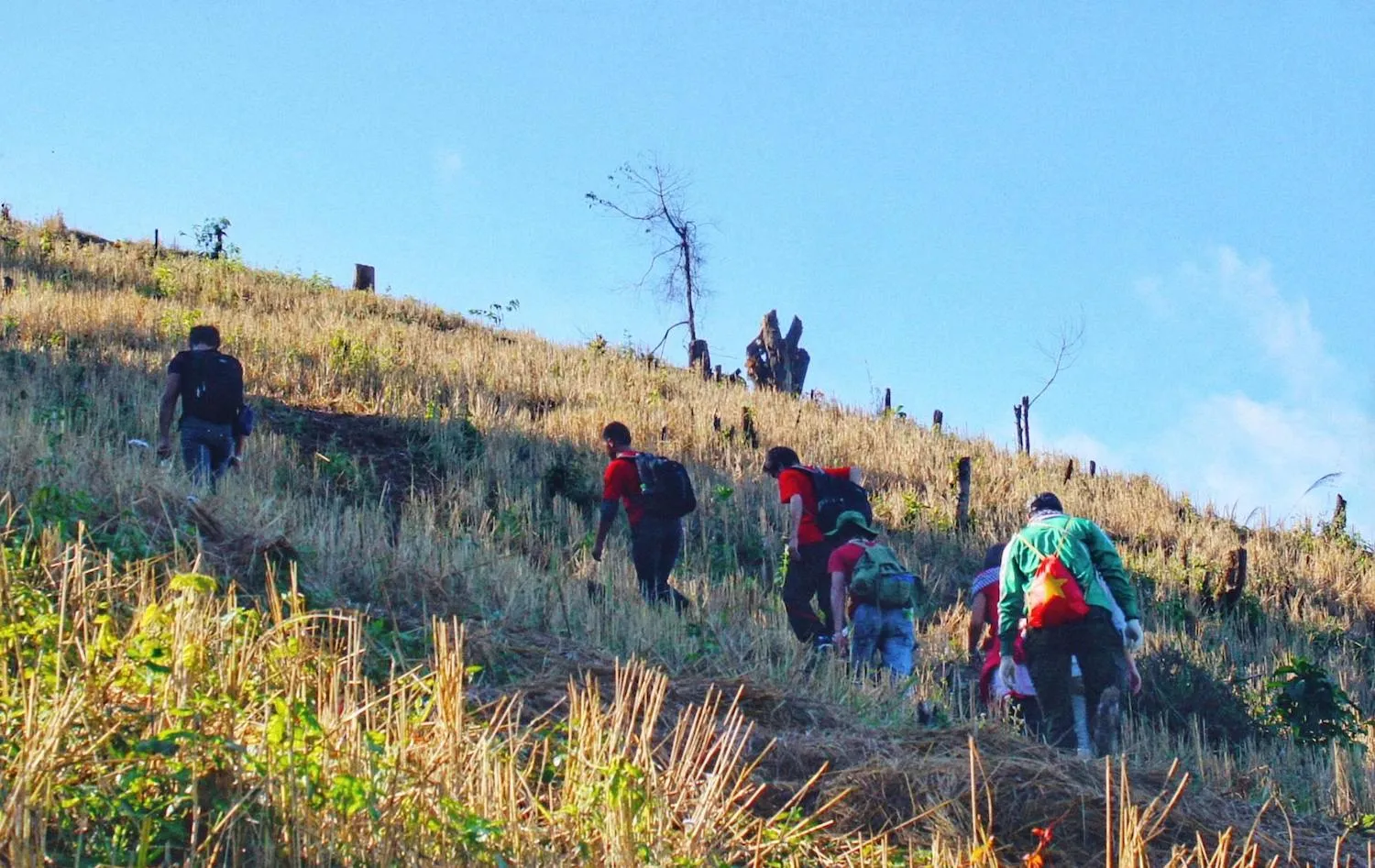 Khám phá và trải nghiệm Trekking săn mây Mộc Châu