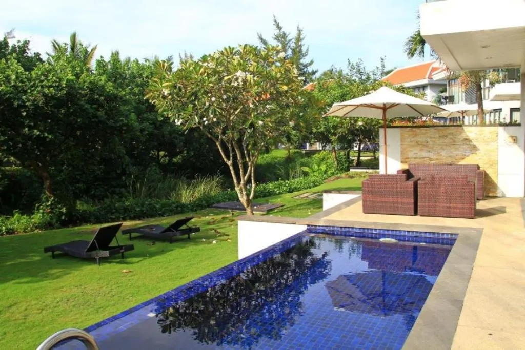 Kim’s Ocean view Villa Danang, không gian xanh mát bên bờ biển