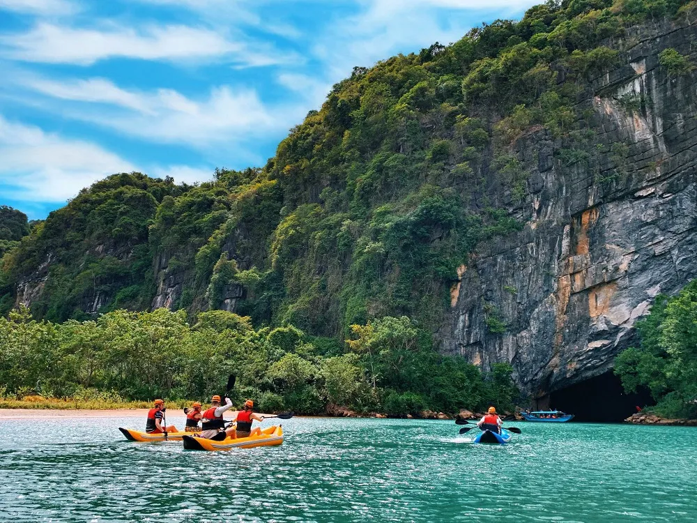 Kinh nghiệm khám phá động Phong Nha Quảng Bình chi tiết