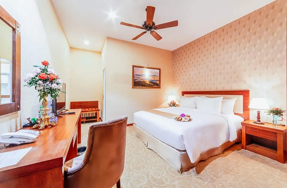 LADALAT Hotel, đắm chìm trong cung điện lộng lẫy sang trọng