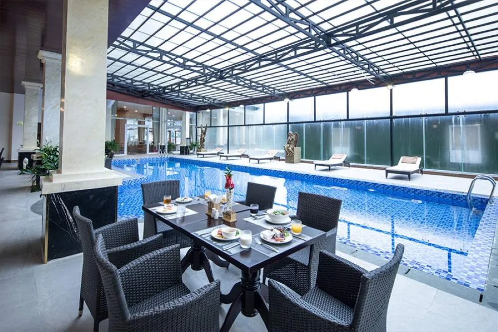 LADALAT Hotel, đắm chìm trong cung điện lộng lẫy sang trọng