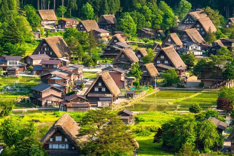 Làng cổ Shirakawa-go, miền đất đầy mê hoặc mùa tuyết trắng