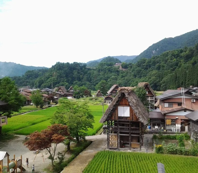 Làng cổ Shirakawa-go, miền đất đầy mê hoặc mùa tuyết trắng