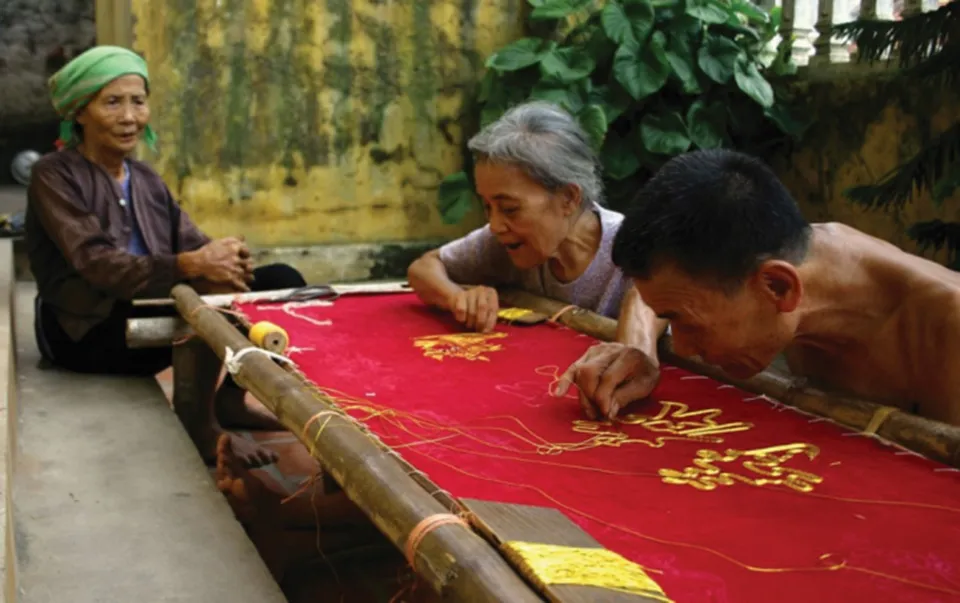 Làng Nghề Thêu Ren Văn Lâm – Giữ hồn Việt trong từng đường kim mũi chỉ