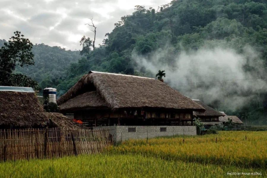 Làng quê Hà Giang yên bình vào mỗi buổi chiều trên cao nguyên đá