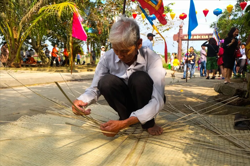 Lễ giỗ tổ làng mộc Kim Bồng Hội An – Vinh danh sự tinh hoa của tổ nghề mộc Kim Bồng
