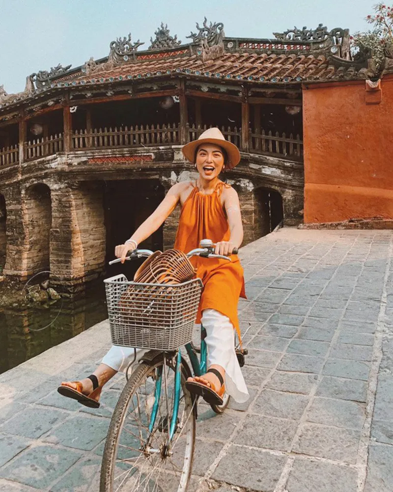 Lê Hà Trúc, travel blogger mang tinh thần tự do phóng khoáng