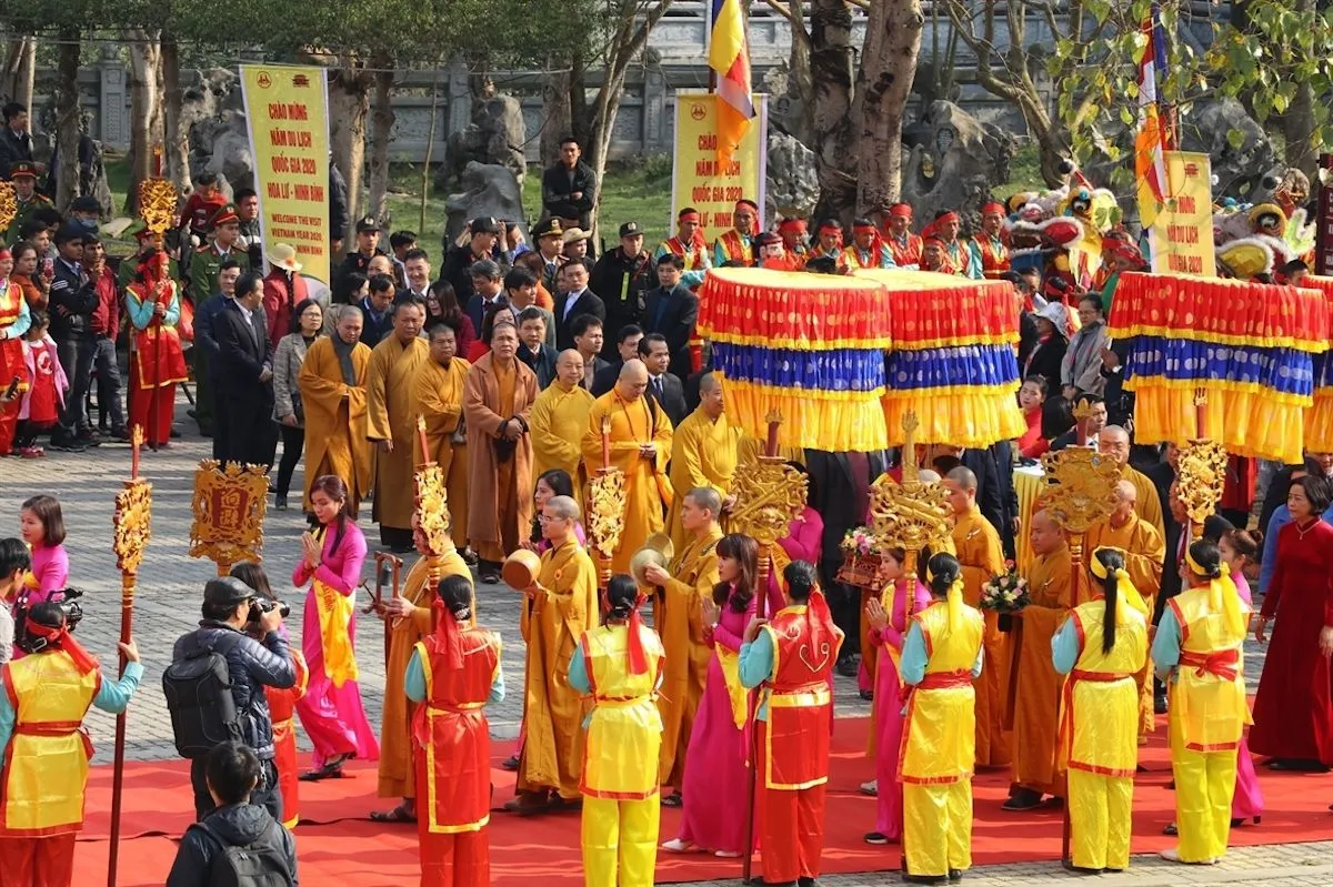 Lễ hội Ninh Bình – Vùng đất linh thiêng với nhiều lễ hội đặc sắc