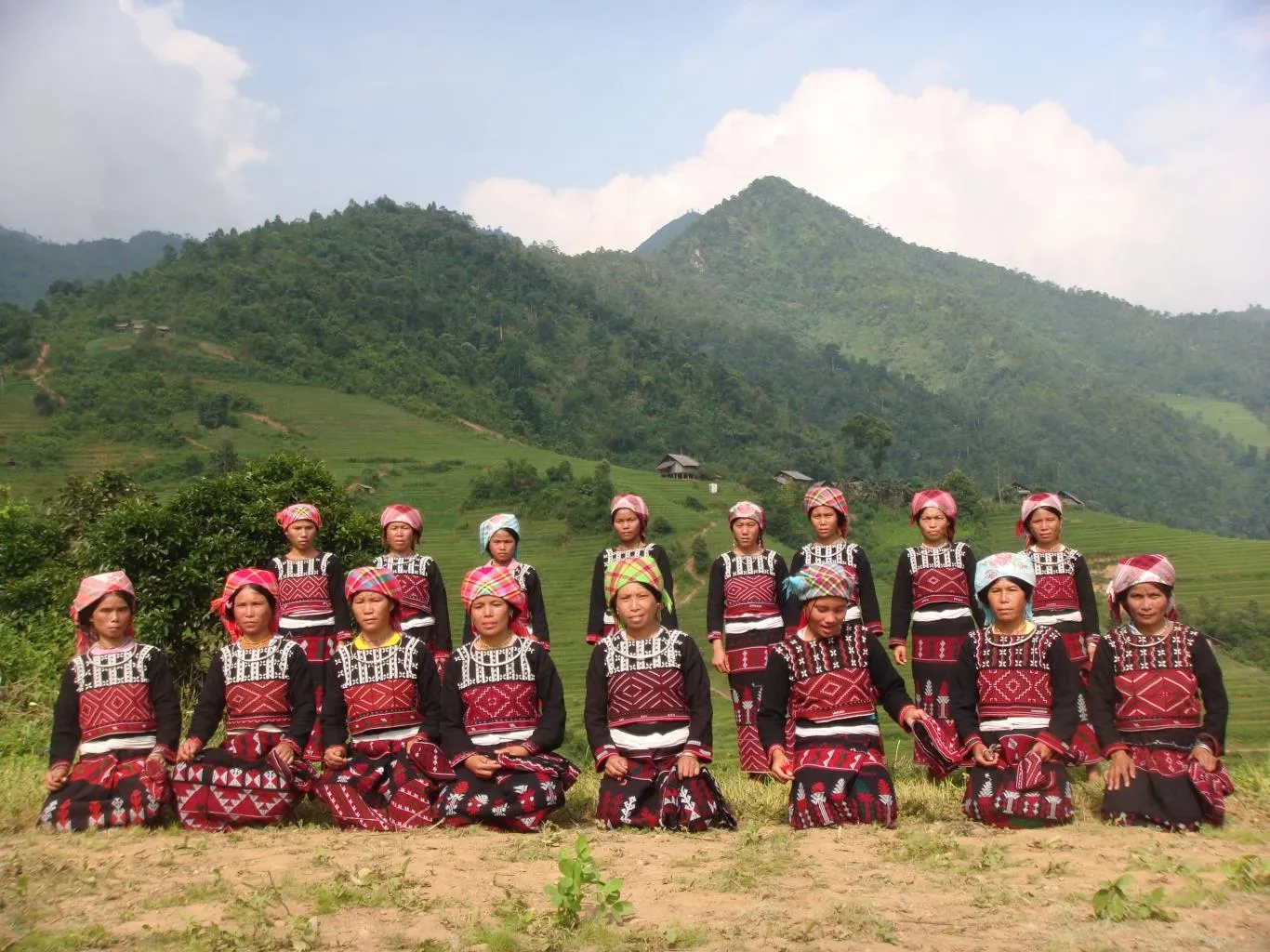 Lễ hội quét làng Sapa – Nét văn hóa riêng biệt của đồng bào Xá Phó ở Lào Cai