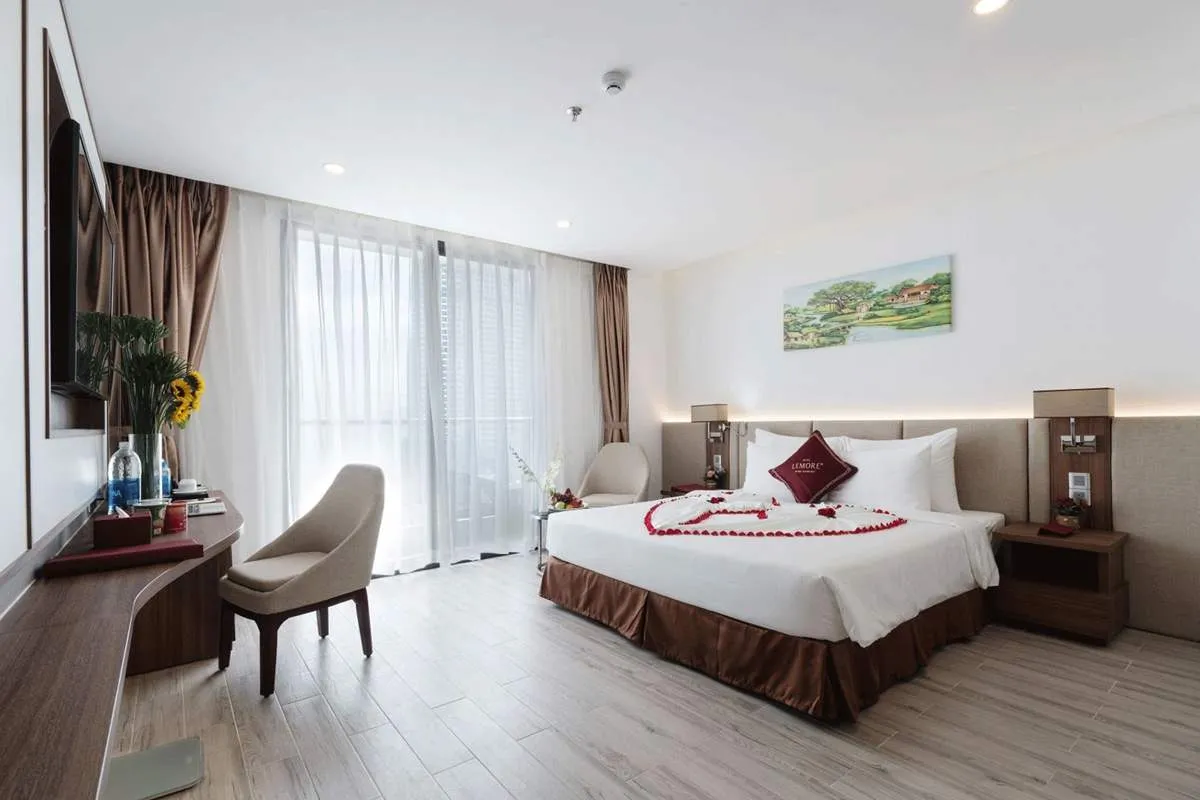 LeMore Hotel Nha Trang – Khách sạn 4 sao sở hữu hồ bơi chân mây cao nhất Nha Trang