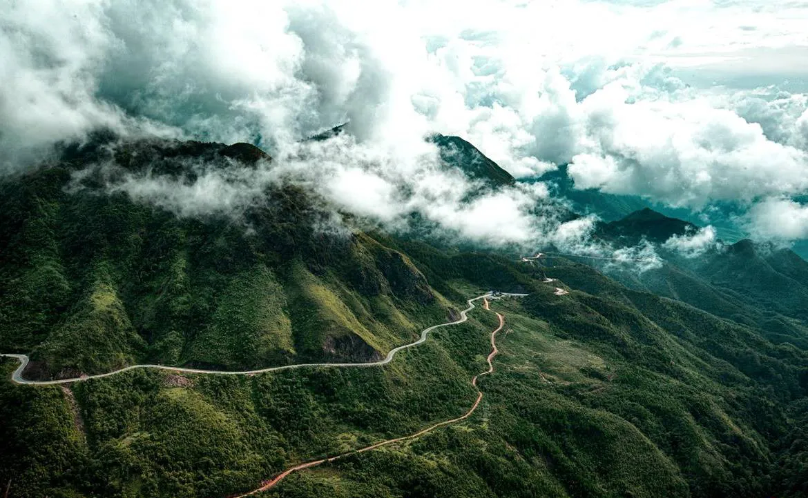 Lên Cửa khẩu Săm Pun Hà Giang, chiêm ngắm sự hùng vĩ của đất trời