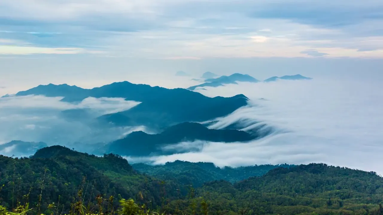 Lịch trình 3N2Đ khám phá Chiêu Lầu Thi – Chinh phục núi 9 tầng mây tại Hà Giang