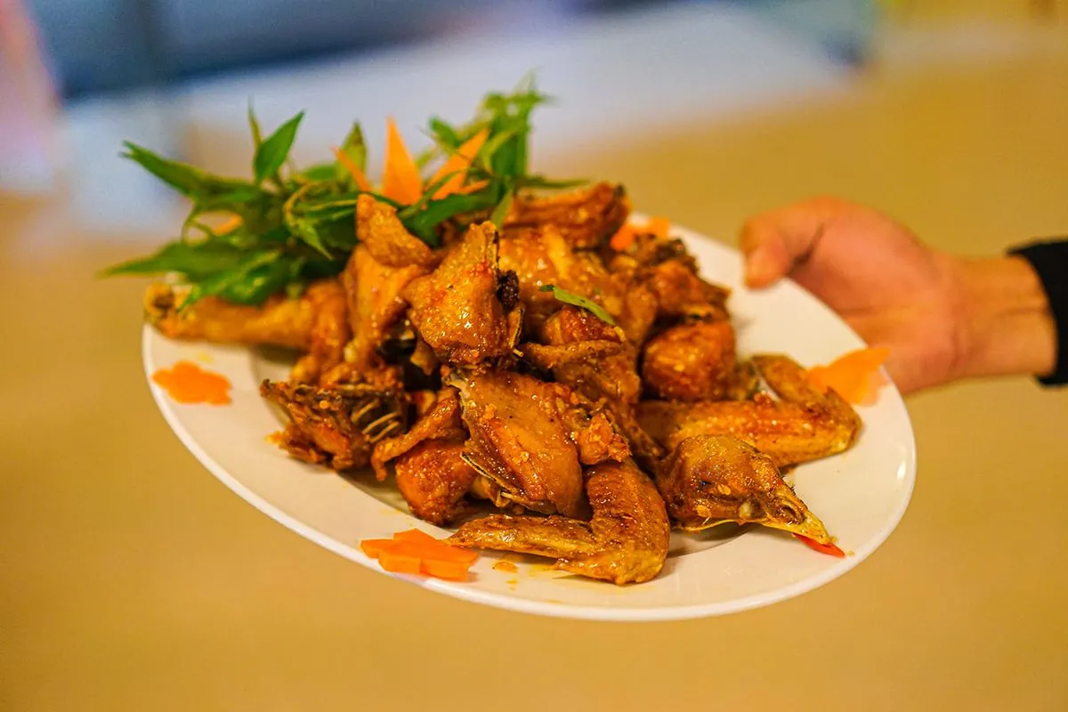 Long Beach Restaurant Phú Yên – Nhà hàng trên bãi biển siêu xịn