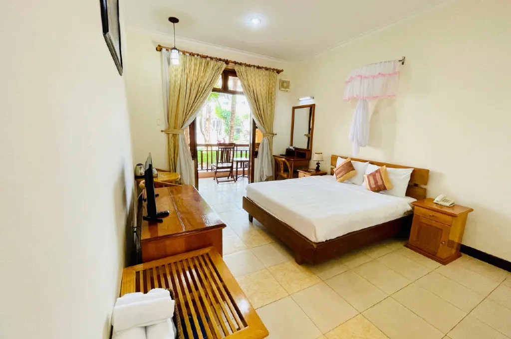 Long Thuan Hotel Resort, khu nghỉ dưỡng cao cấp nằm cạnh biển Bình Sơn