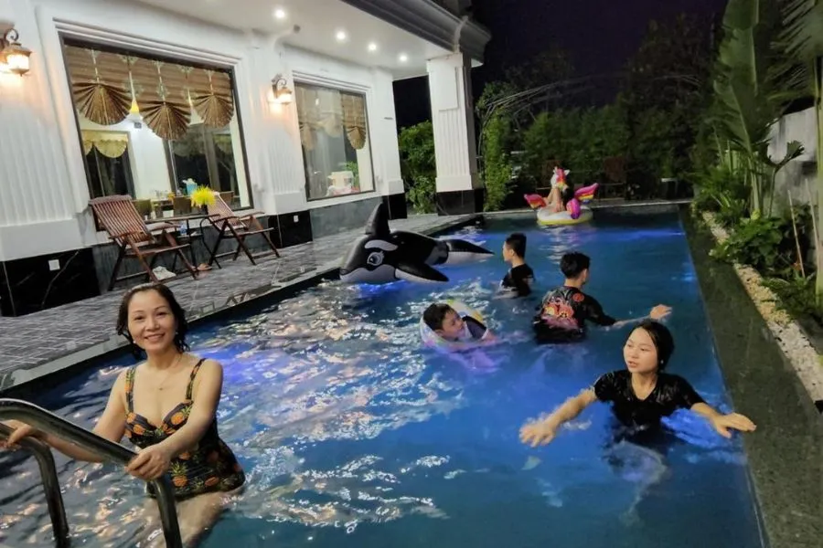 Lotus Hotel Ninh Bình, khách sạn 4 sao với view đầm sen cực đẹp