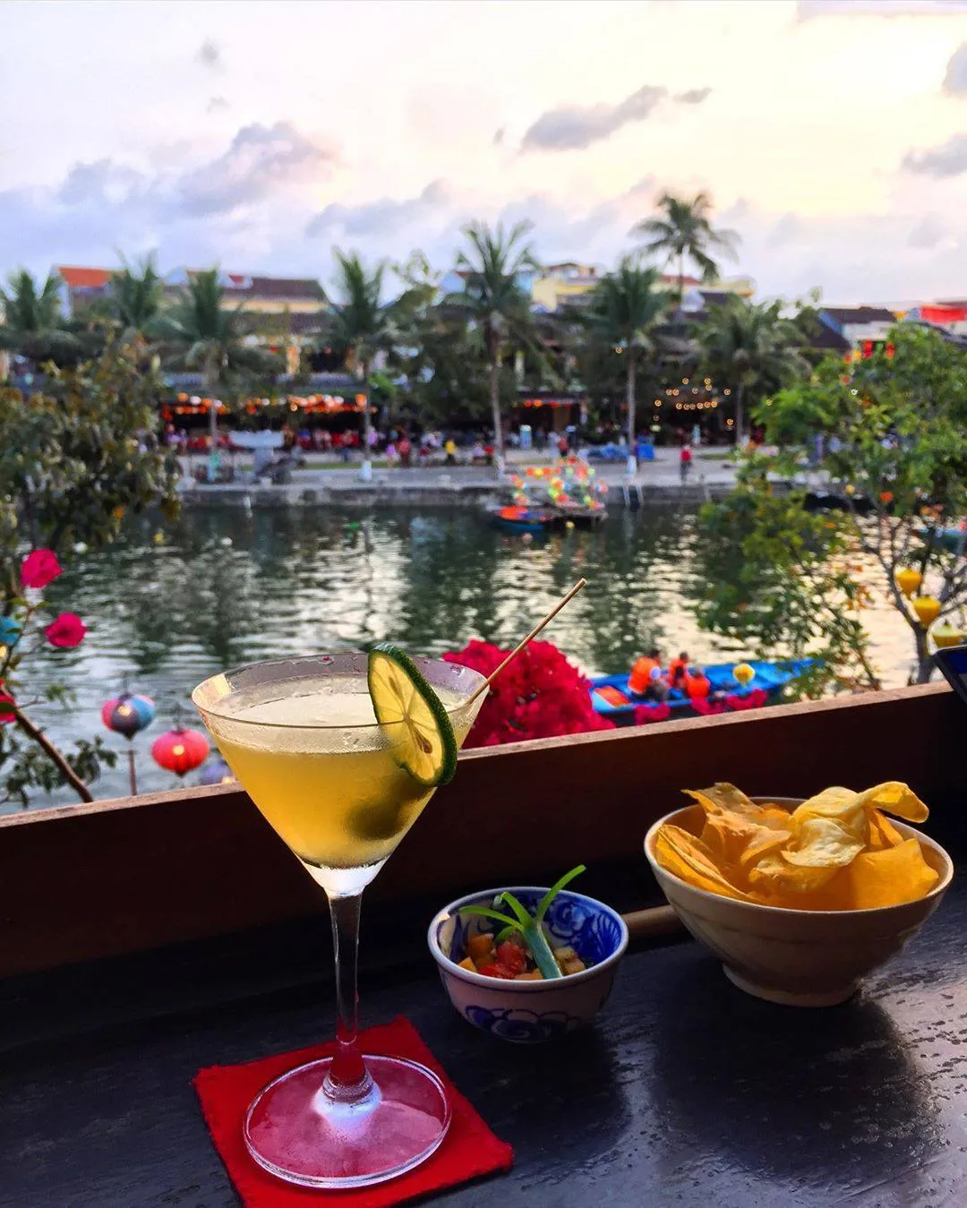 Mango Mango Hoi An restaurant – Nhà hàng sở hữu nội thất đầy màu sắc