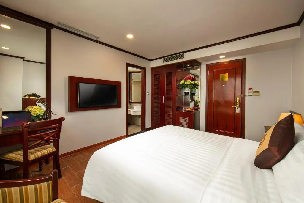 May De Ville City Center Hotel, thiên đường nghỉ dưỡng trong lòng phố Hội