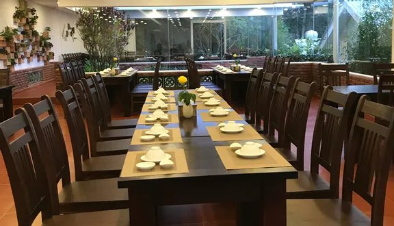 May Restaurant Da Lat – Không gian ấm cúng, đậm đà hương vị Việt