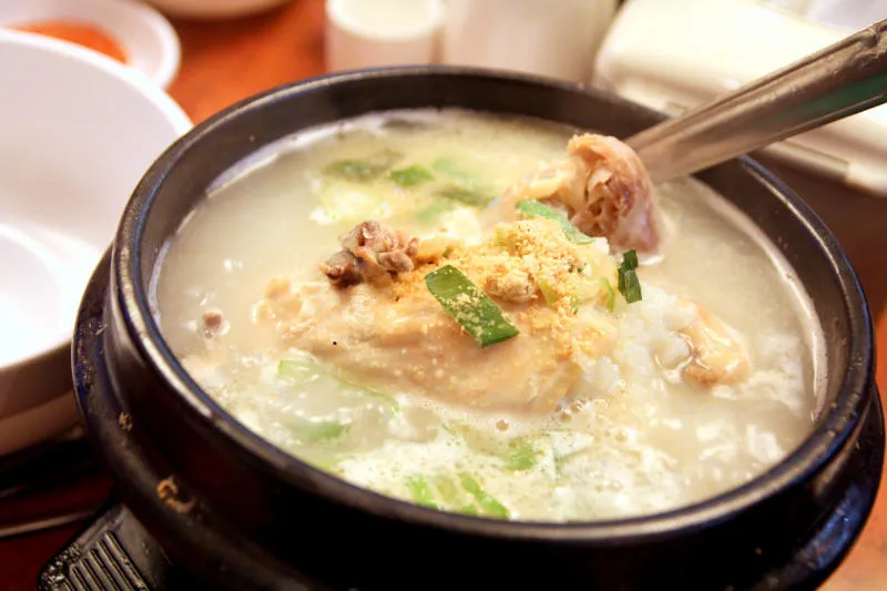 Mê mẩn hương vị Samgyetang đậm đà, bổ dưỡng của Hàn Quốc