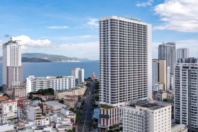 Melia Vinpearl Nha Trang Empire, điểm lưu trú chuẩn 5 sao ngay trung tâm thành phố