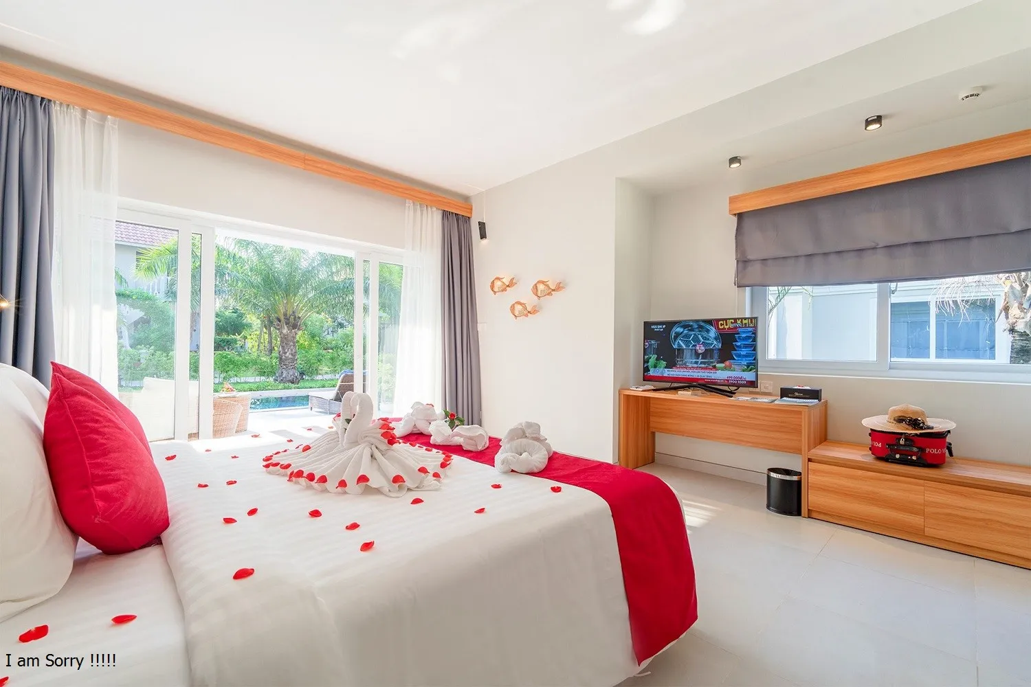 Mercury Phú Quốc Resort & Villas – Resort 4 Sao Có Hồ Bơi Và Sân Tennis